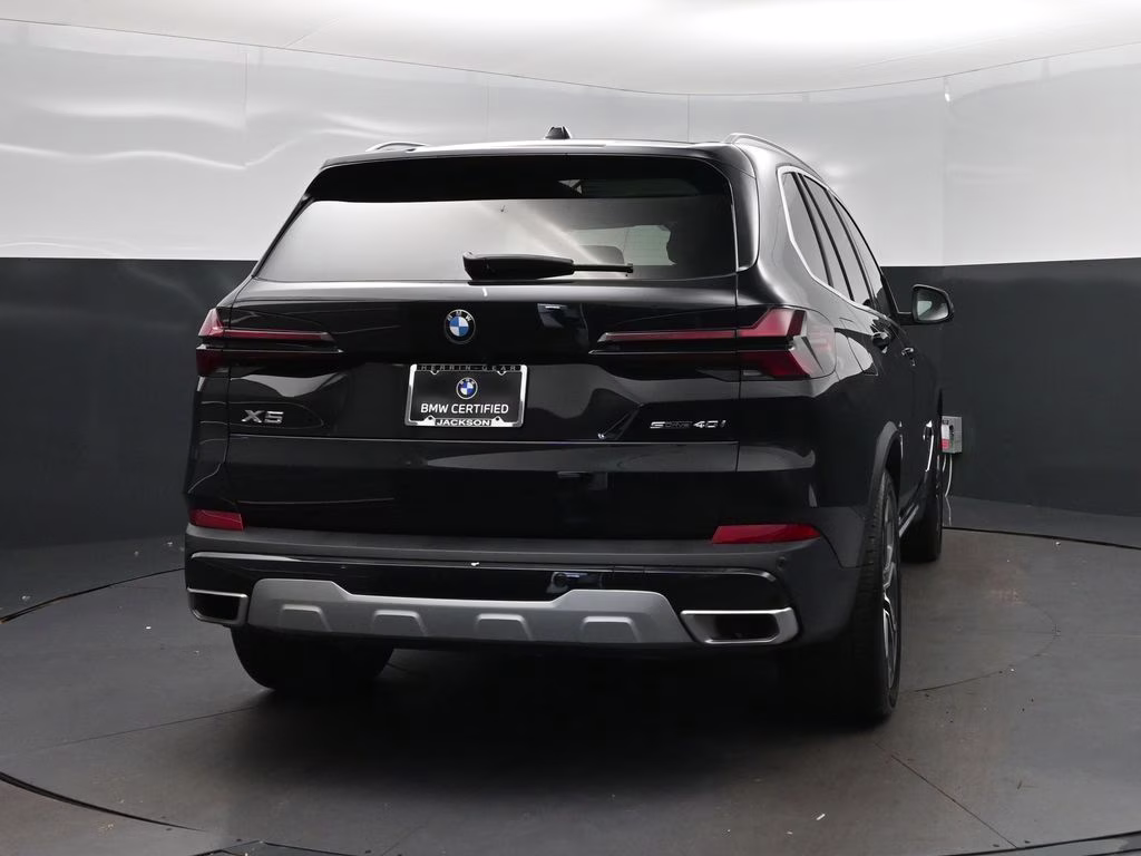 2026 Black Sapphire Metallic BMW X5 sDrive40i RWD SUV