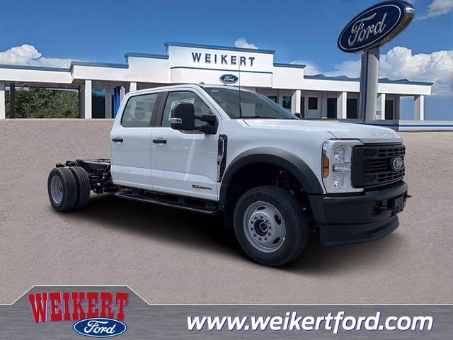 2026 Oxford White Ford Super Duty F-450 DRW XL 4X4 Chassis