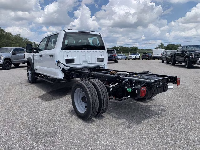 2026 Oxford White Ford Super Duty F-450 DRW XL 4X4 Chassis