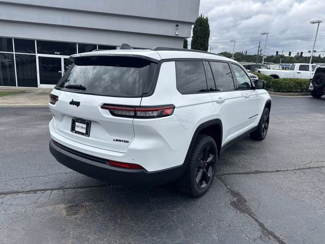 2025 Bright White Clearcoat Jeep Grand Cherokee L Limited RWD SUV
