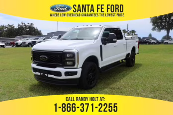 2026 White Ford Super Duty F-350 SRW XLT 4X4 Truck