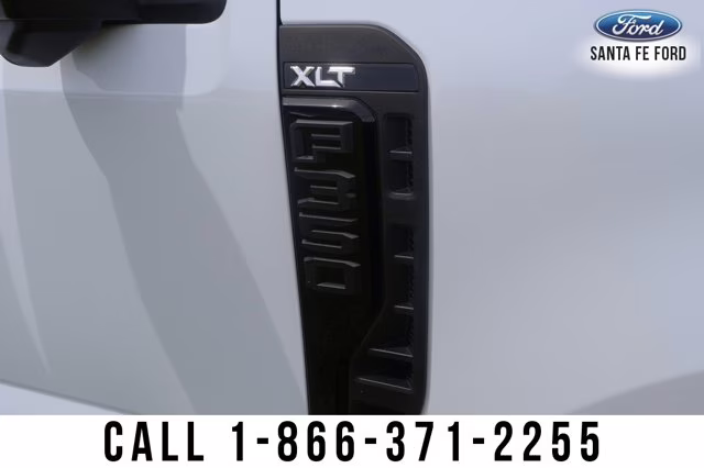 2026 White Ford Super Duty F-350 SRW XLT 4X4 Truck