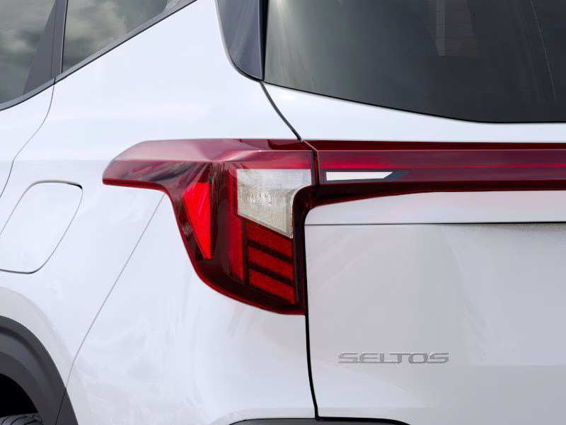 2026 Clear White/Black Roof Kia Seltos S AWD SUV