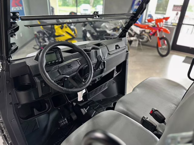 2025 - Bobcat UV34XL Gas Utility Vehicles UTV