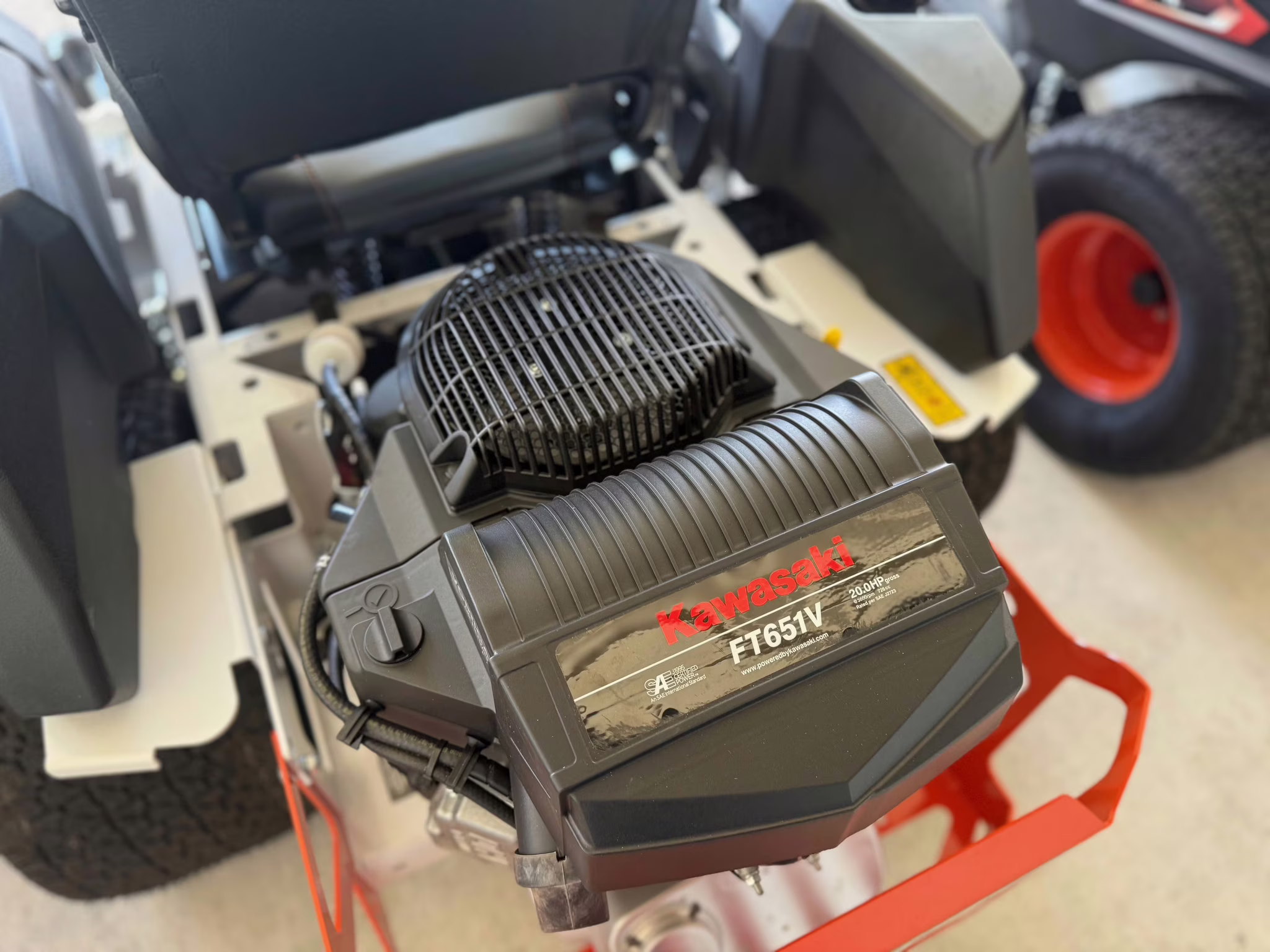 2025 - Bobcat ZT3000 Series ZT3048 Lawn Mower