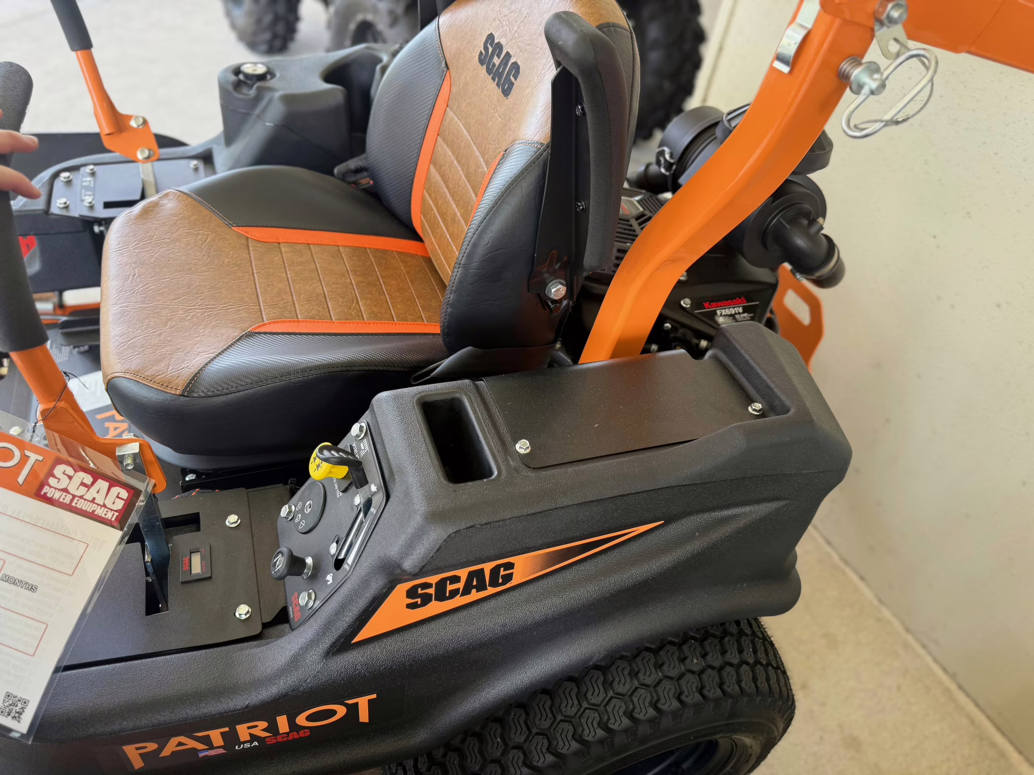 2026 - SCAG Patriot SPZ52H-22FX Lawn Mower