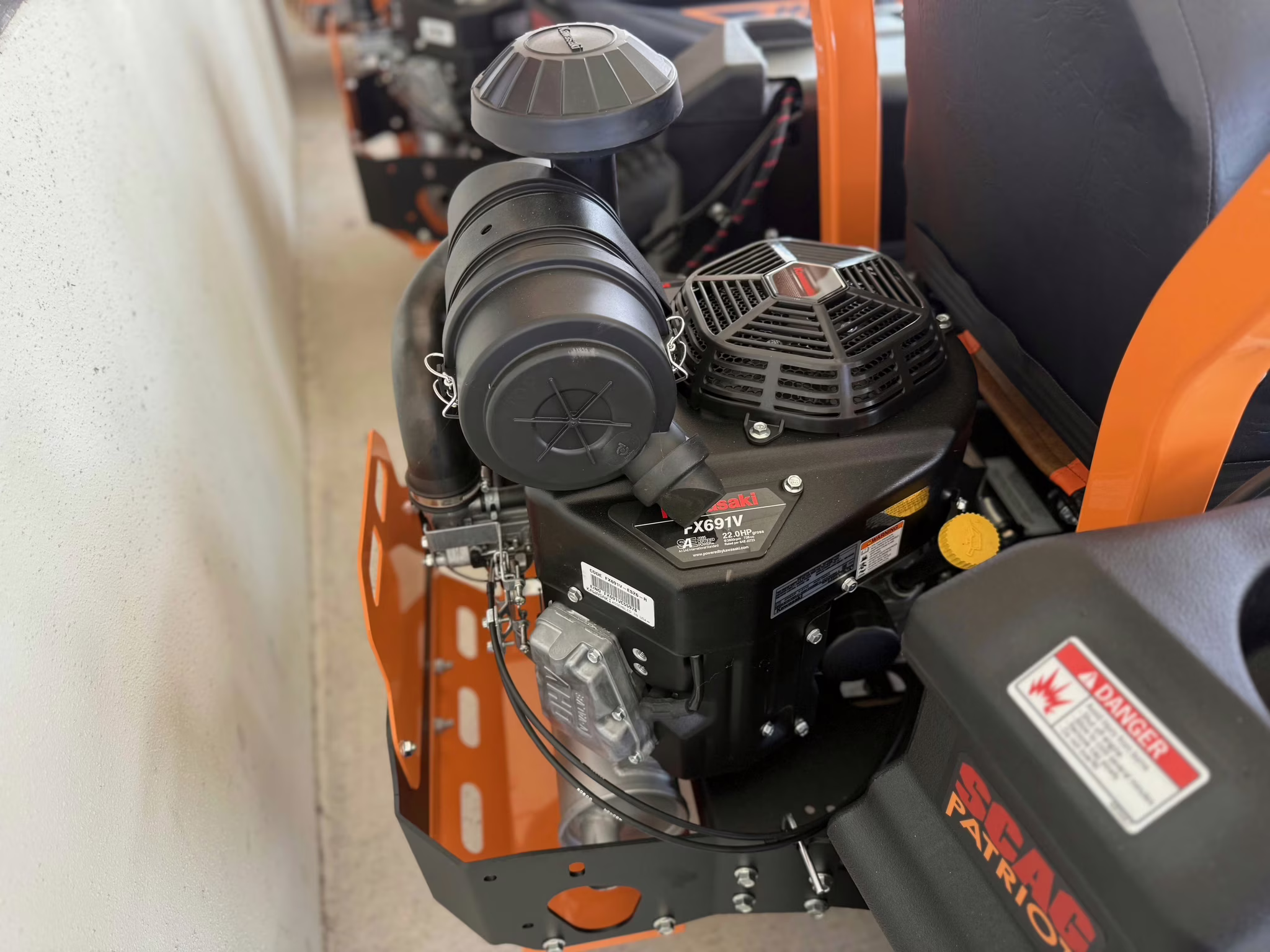 2026 - SCAG Patriot SPZ52H-22FX Lawn Mower