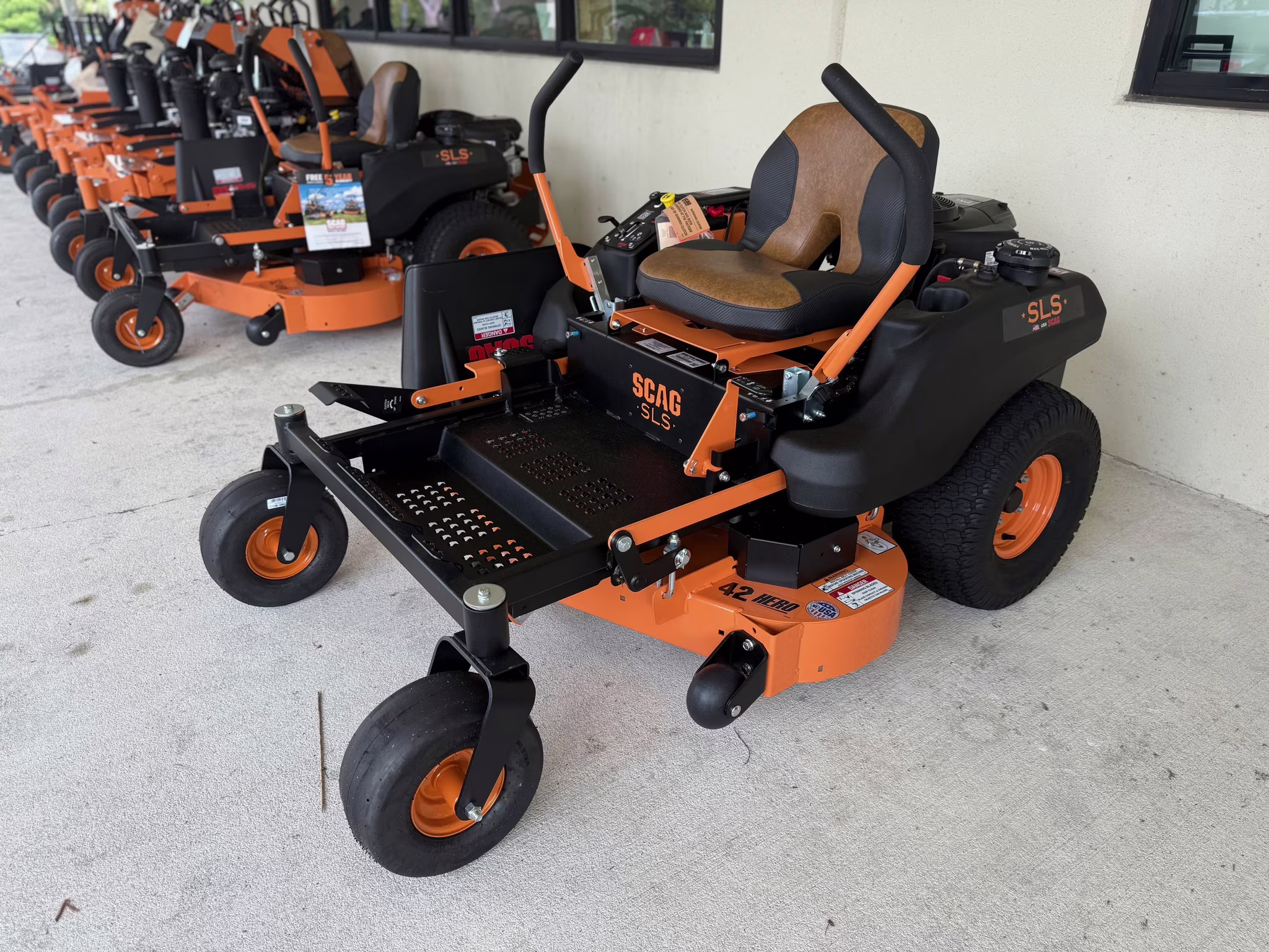 2025 - SCAG SLS 42 Lawn Mower