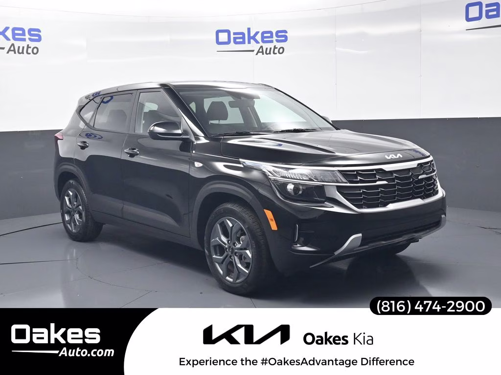 2026 Fusion Black Kia Seltos LX FWD SUV