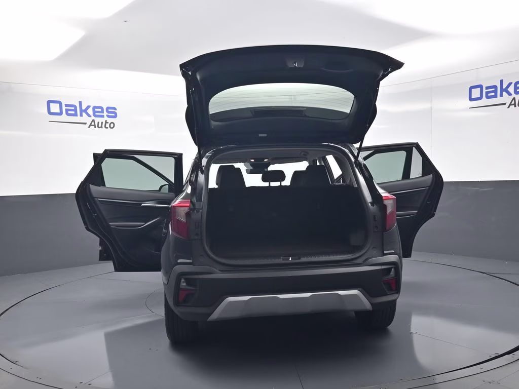 2026 Fusion Black Kia Seltos LX FWD SUV
