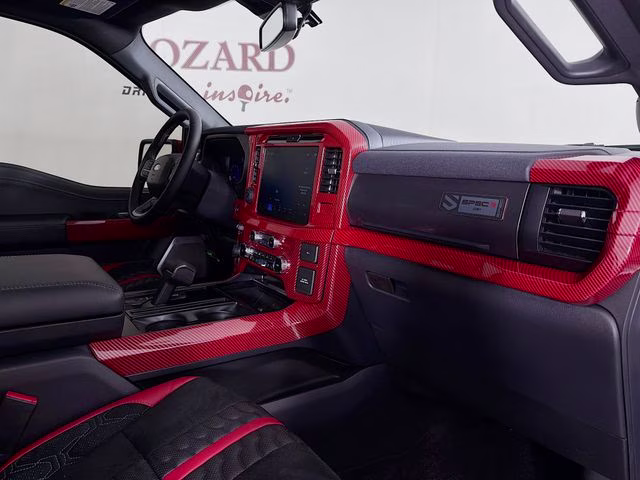 2025 Oxford White Ford F-150 Lariat 4X4 Truck