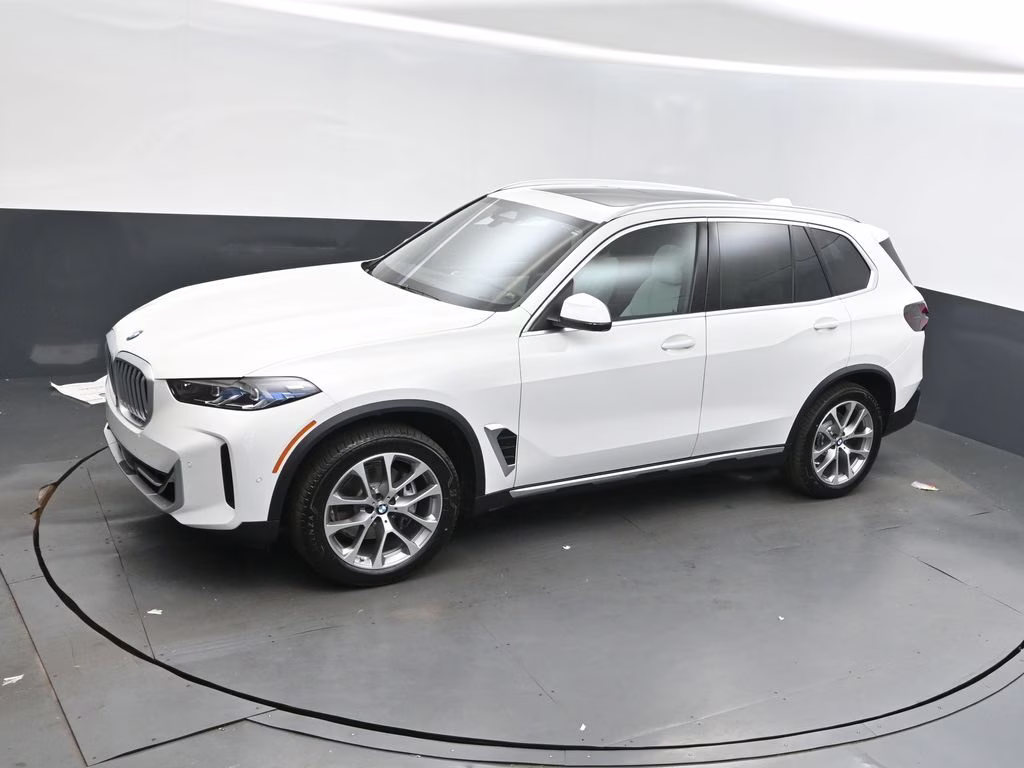2026 Alpine White BMW X5 sDrive40i RWD SUV