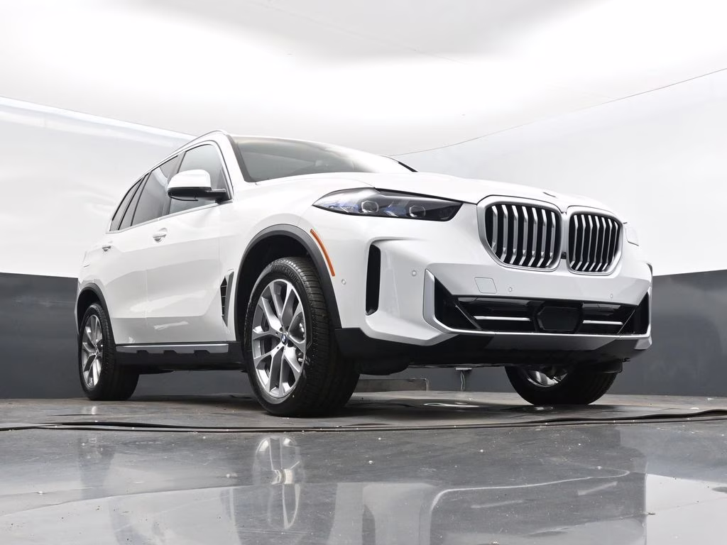 2026 Alpine White BMW X5 sDrive40i RWD SUV