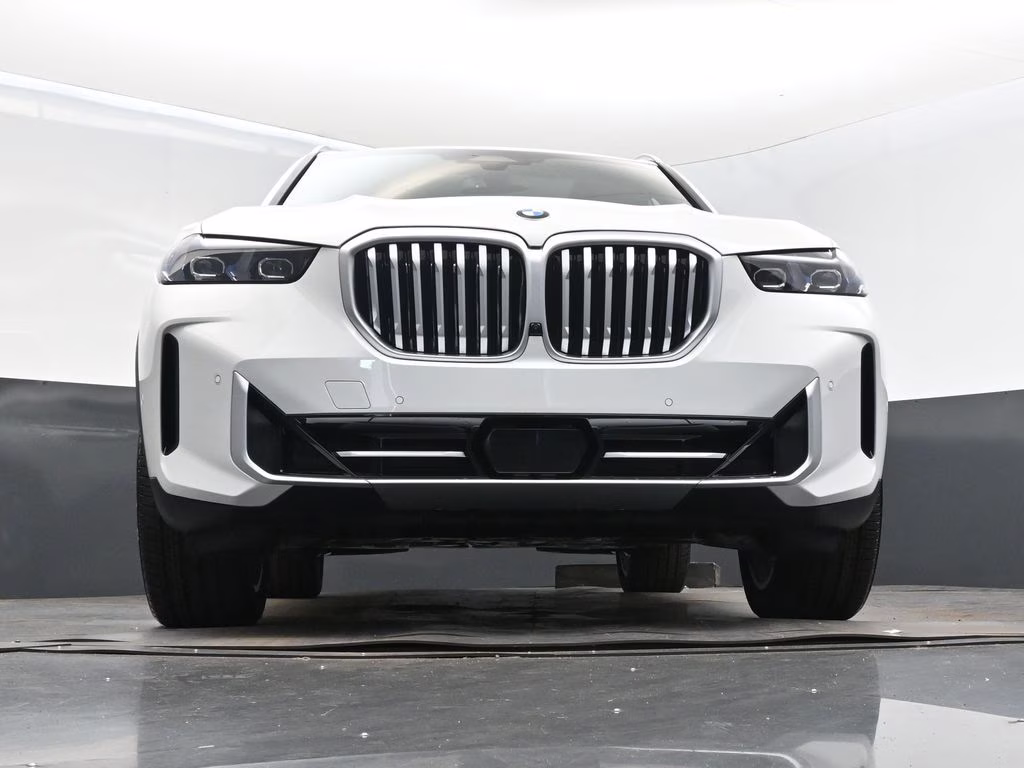 2026 Alpine White BMW X5 sDrive40i RWD SUV
