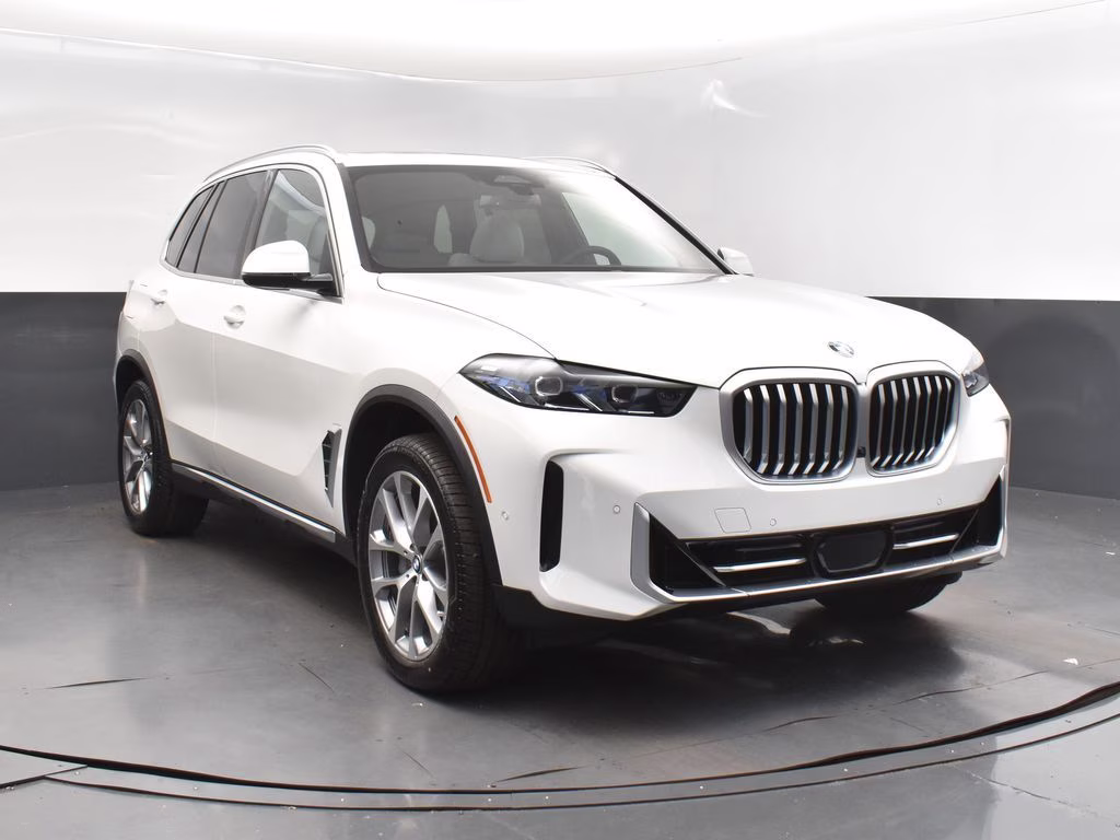 2026 Alpine White BMW X5 sDrive40i RWD SUV