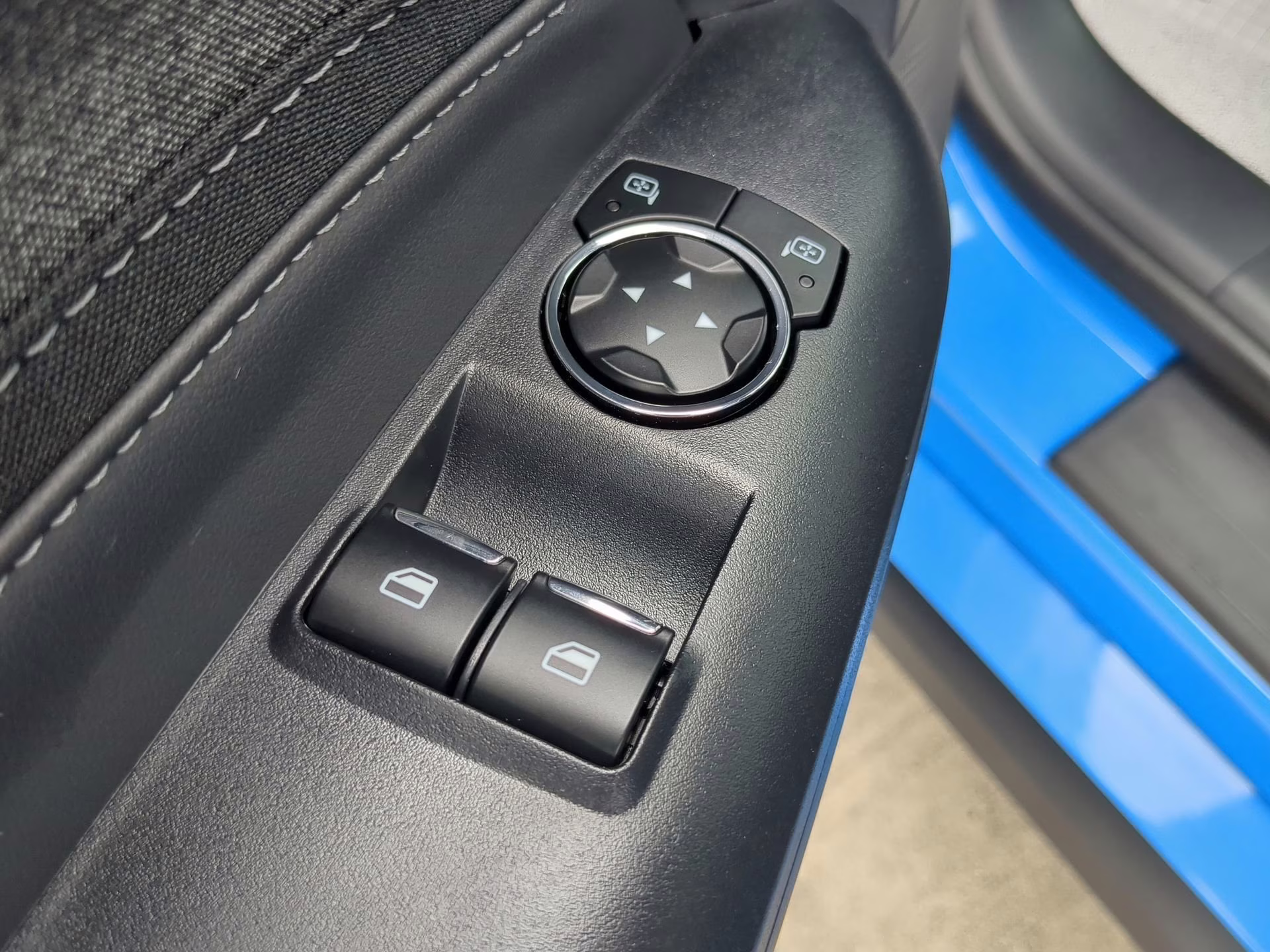 2026 Grabber Blue Metallic Ford Mustang EcoBoost RWD Coupe