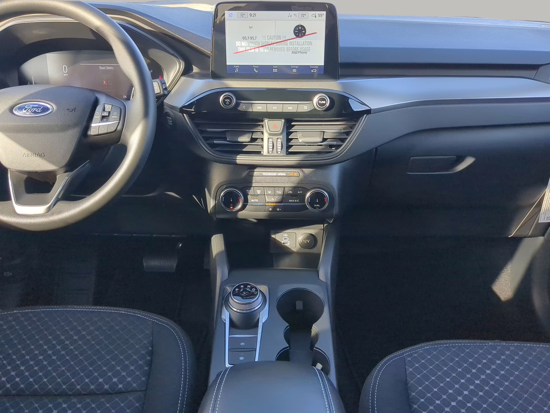 2026 Oxford White Ford Escape Active FWD SUV