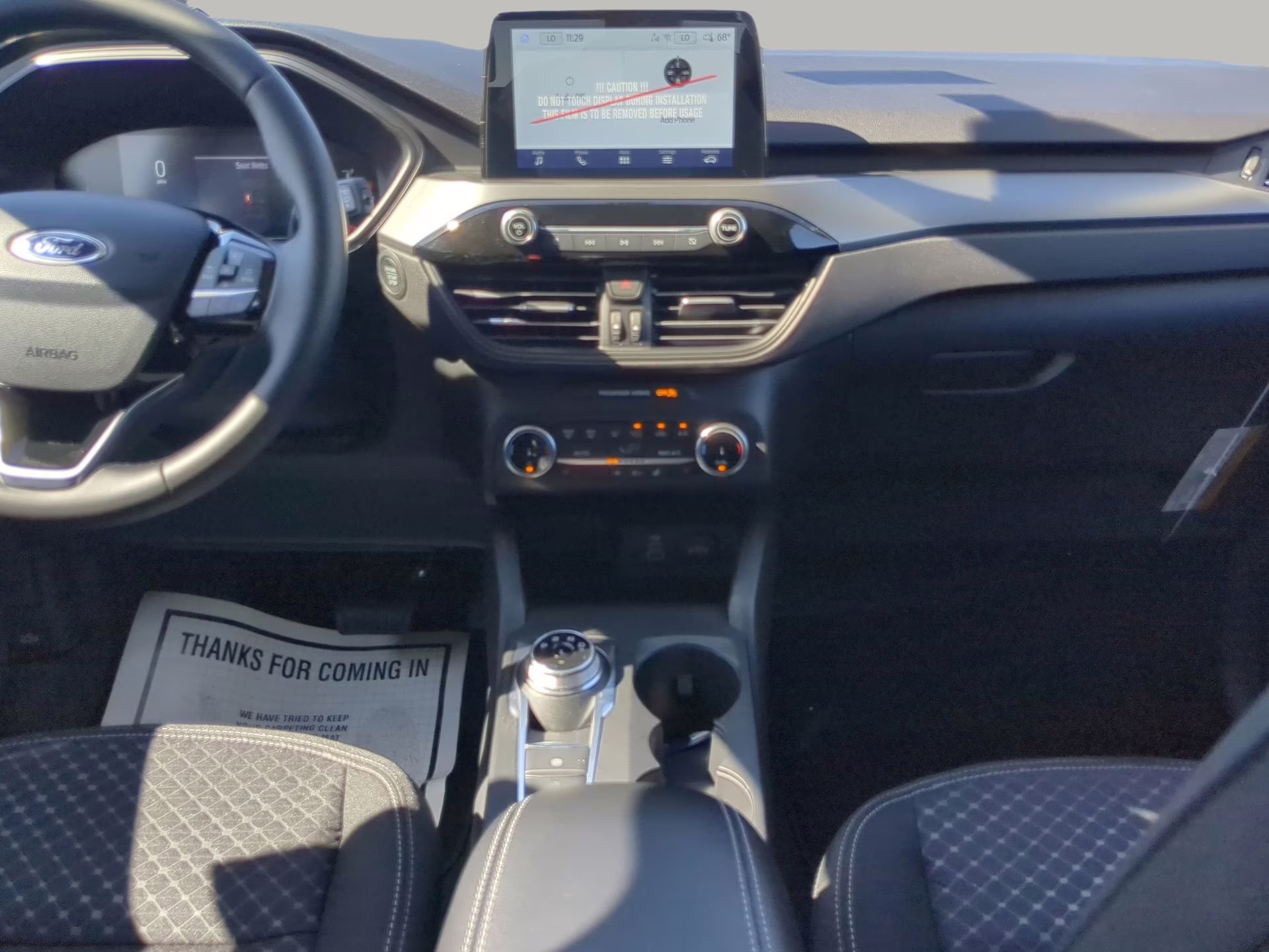 2026 Oxford White Ford Escape Active FWD SUV