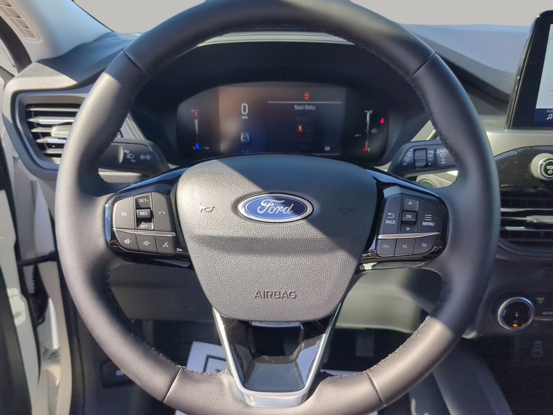 2026 Oxford White Ford Escape Active FWD SUV