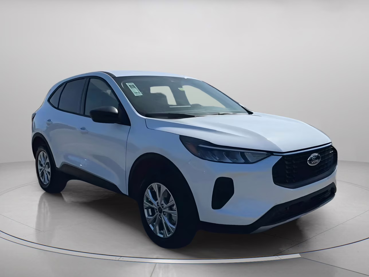 2026 Oxford White Ford Escape Active FWD SUV