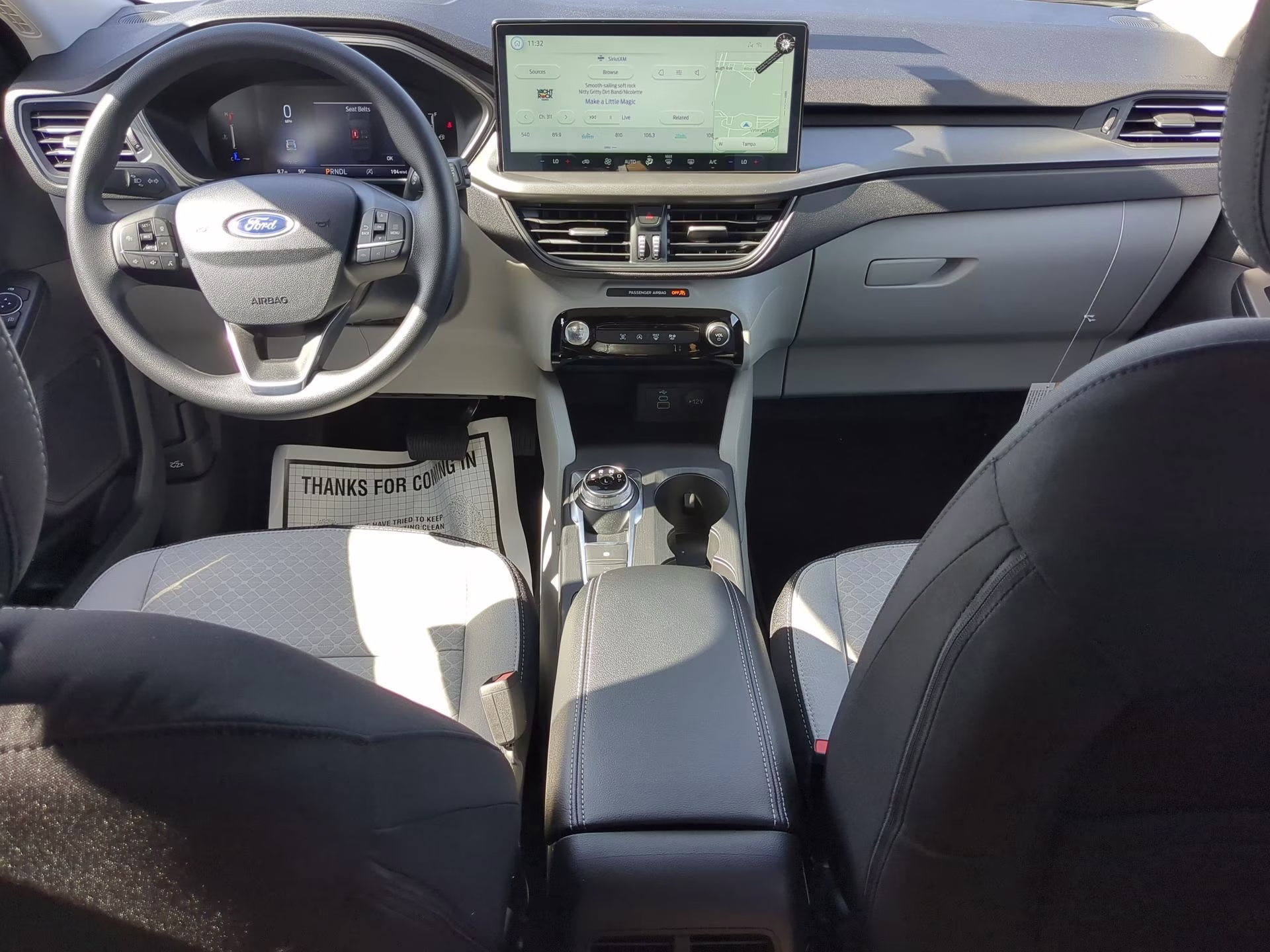 2026 Oxford White Ford Escape Active FWD SUV