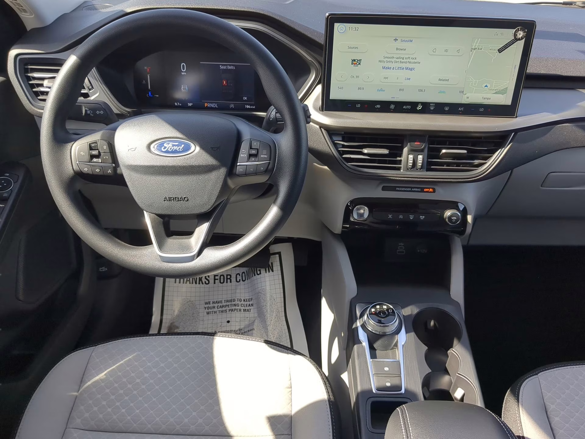 2026 Oxford White Ford Escape Active FWD SUV