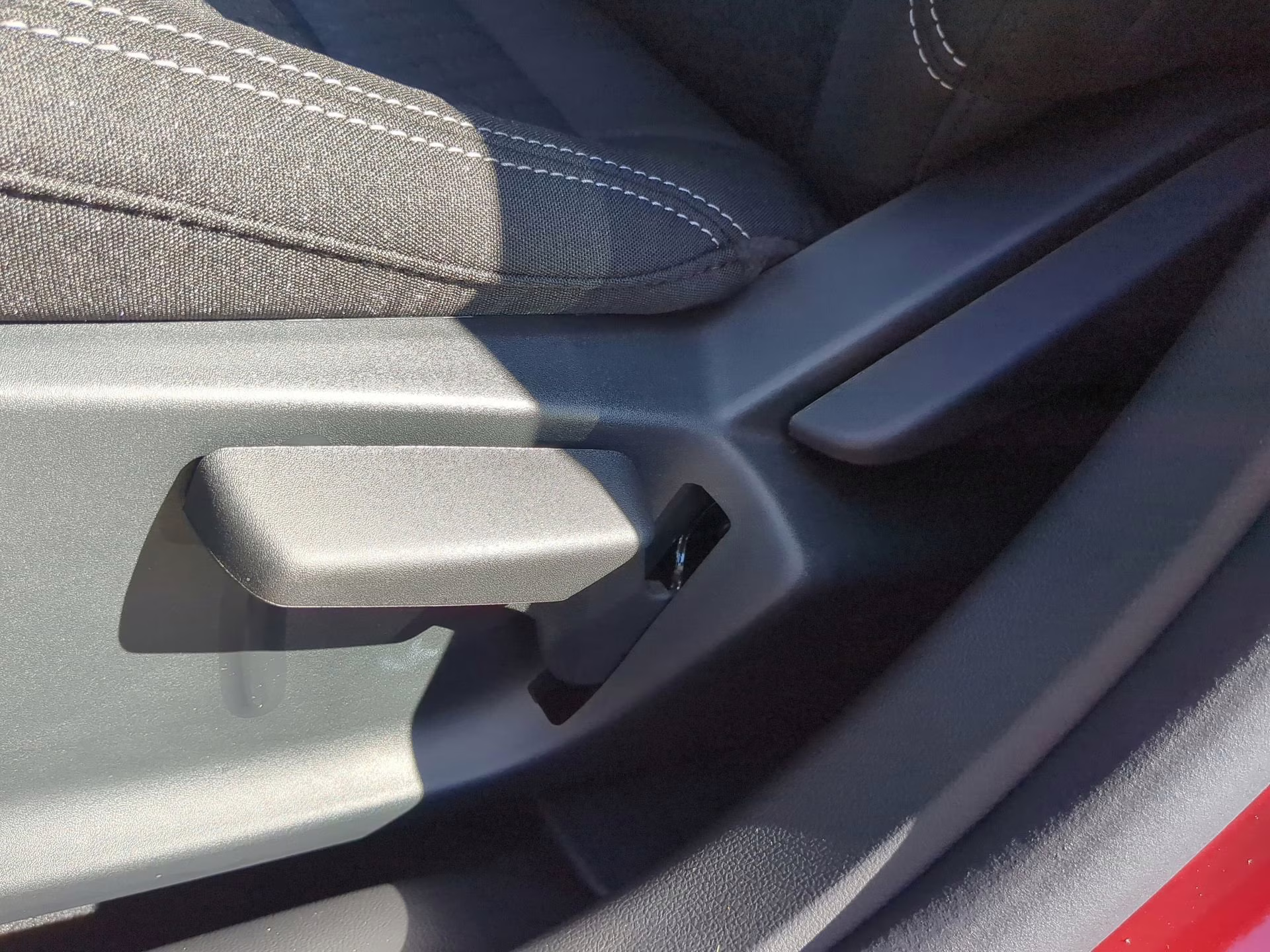 2026 Rapid Red Metallic Tinted Clearcoat Ford Escape Active FWD SUV