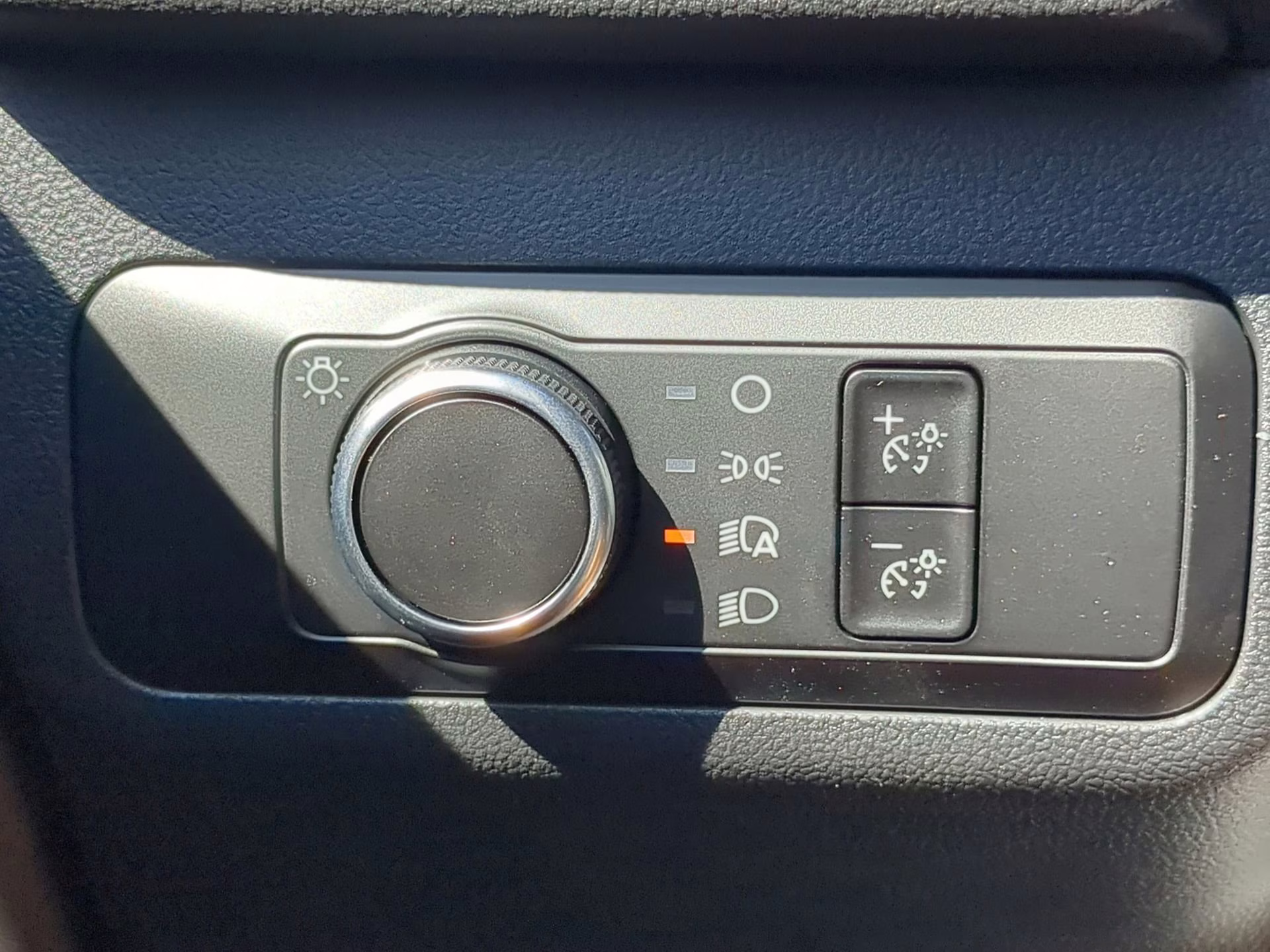 2026 Rapid Red Metallic Tinted Clearcoat Ford Escape Active FWD SUV