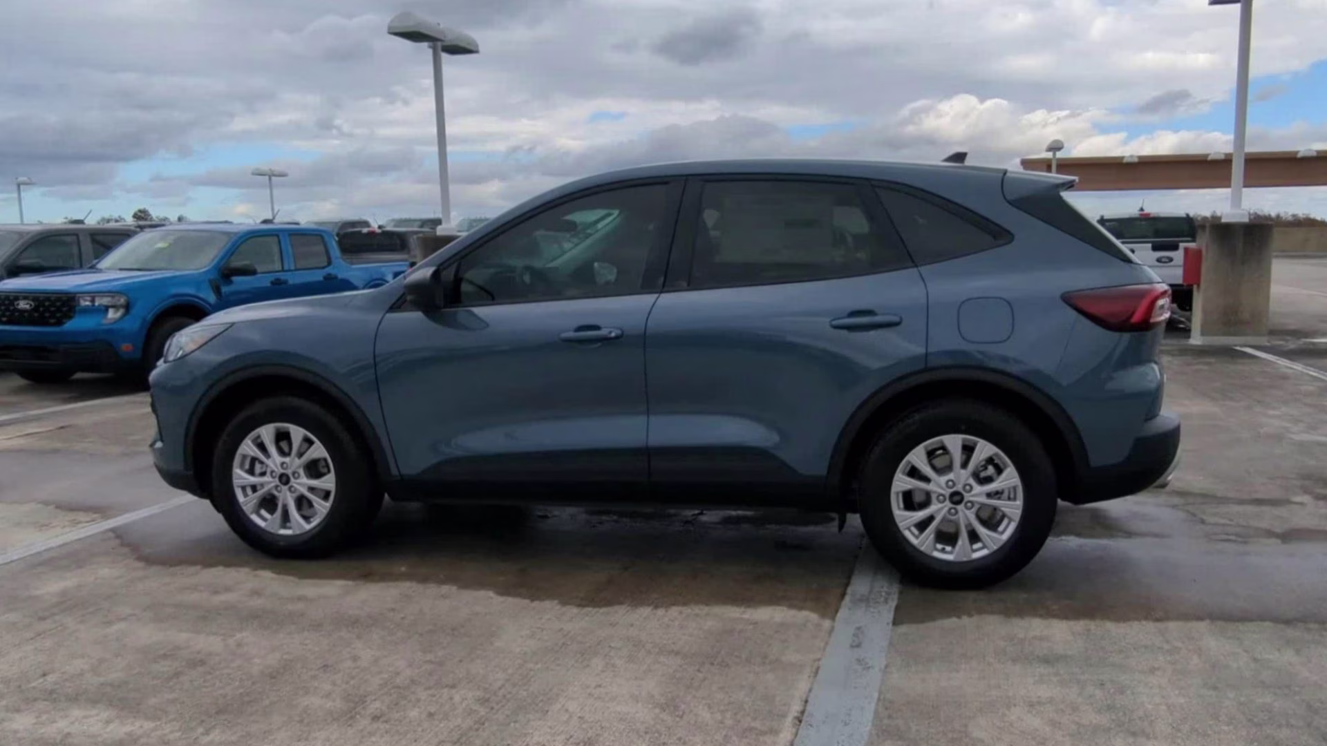 2026 Vapor Blue Metallic Ford Escape Active FWD SUV
