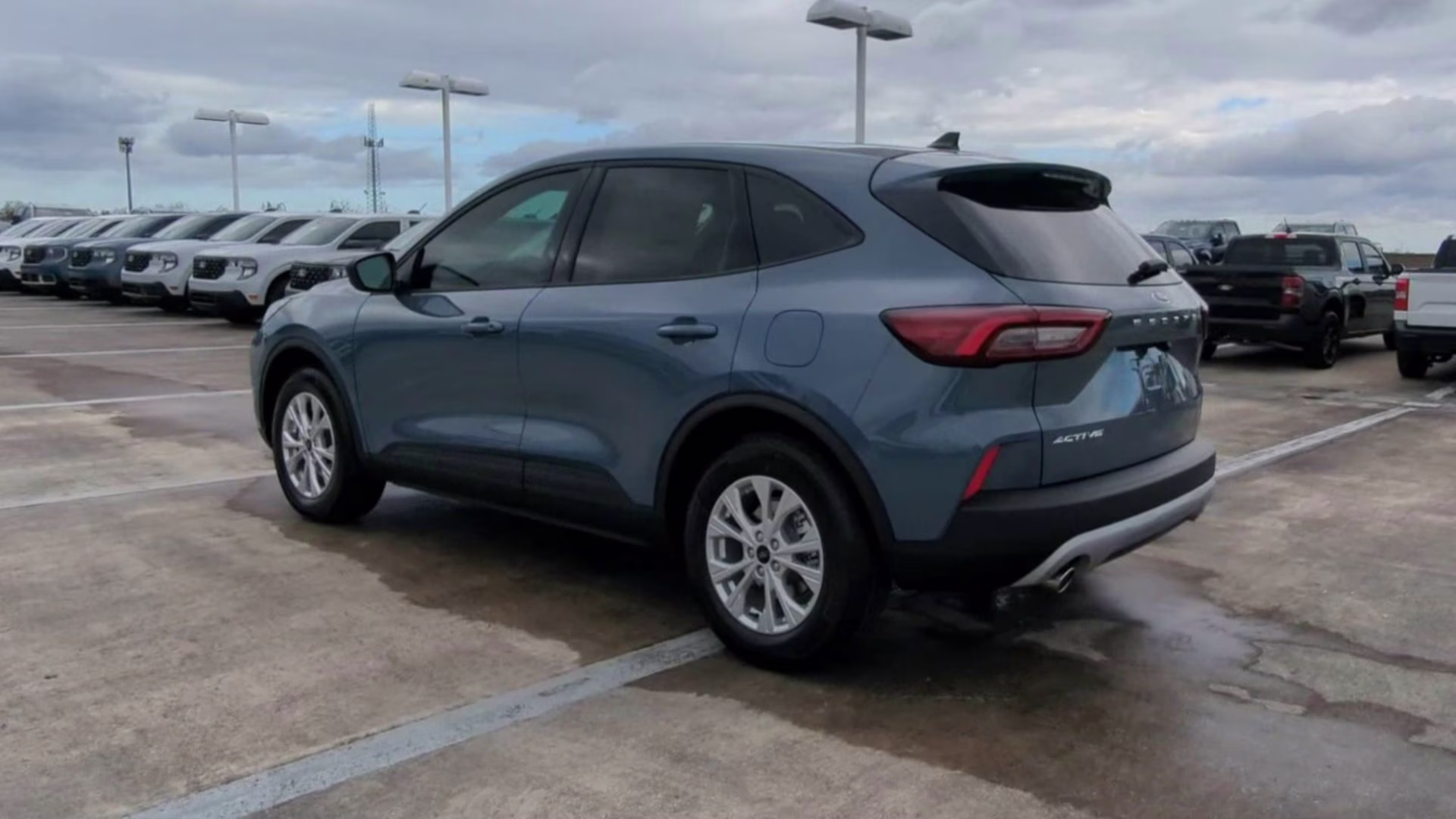 2026 Vapor Blue Metallic Ford Escape Active FWD SUV
