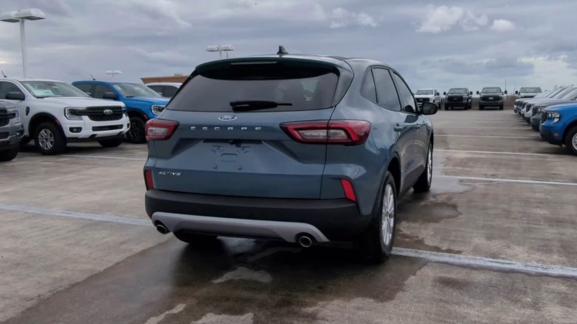 2026 Vapor Blue Metallic Ford Escape Active FWD SUV