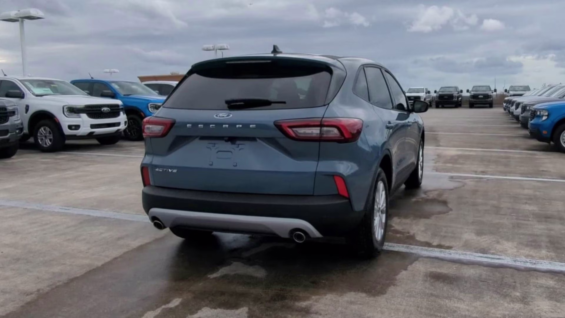 2026 Vapor Blue Metallic Ford Escape Active FWD SUV
