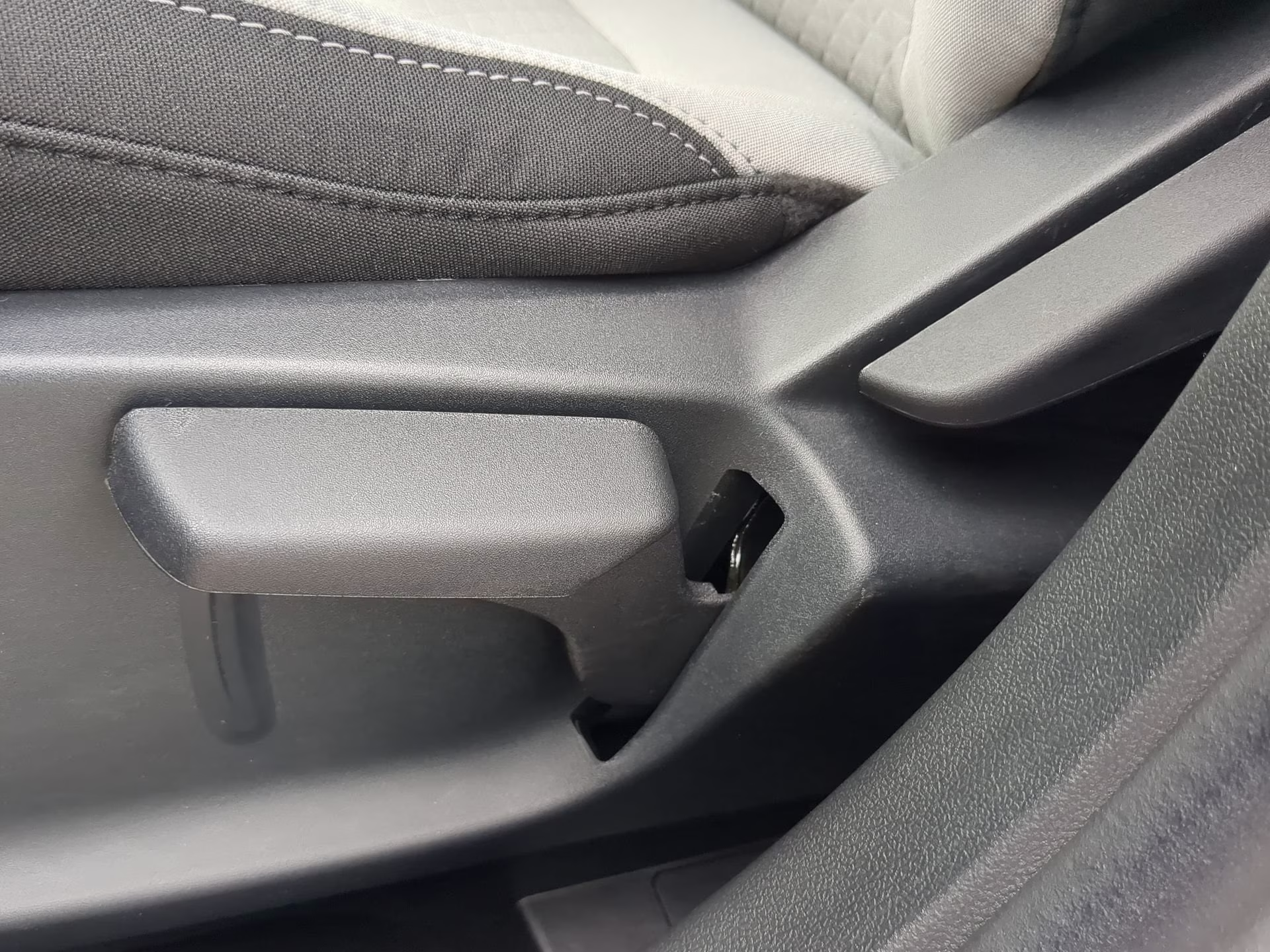 2026 Vapor Blue Metallic Ford Escape Active FWD SUV