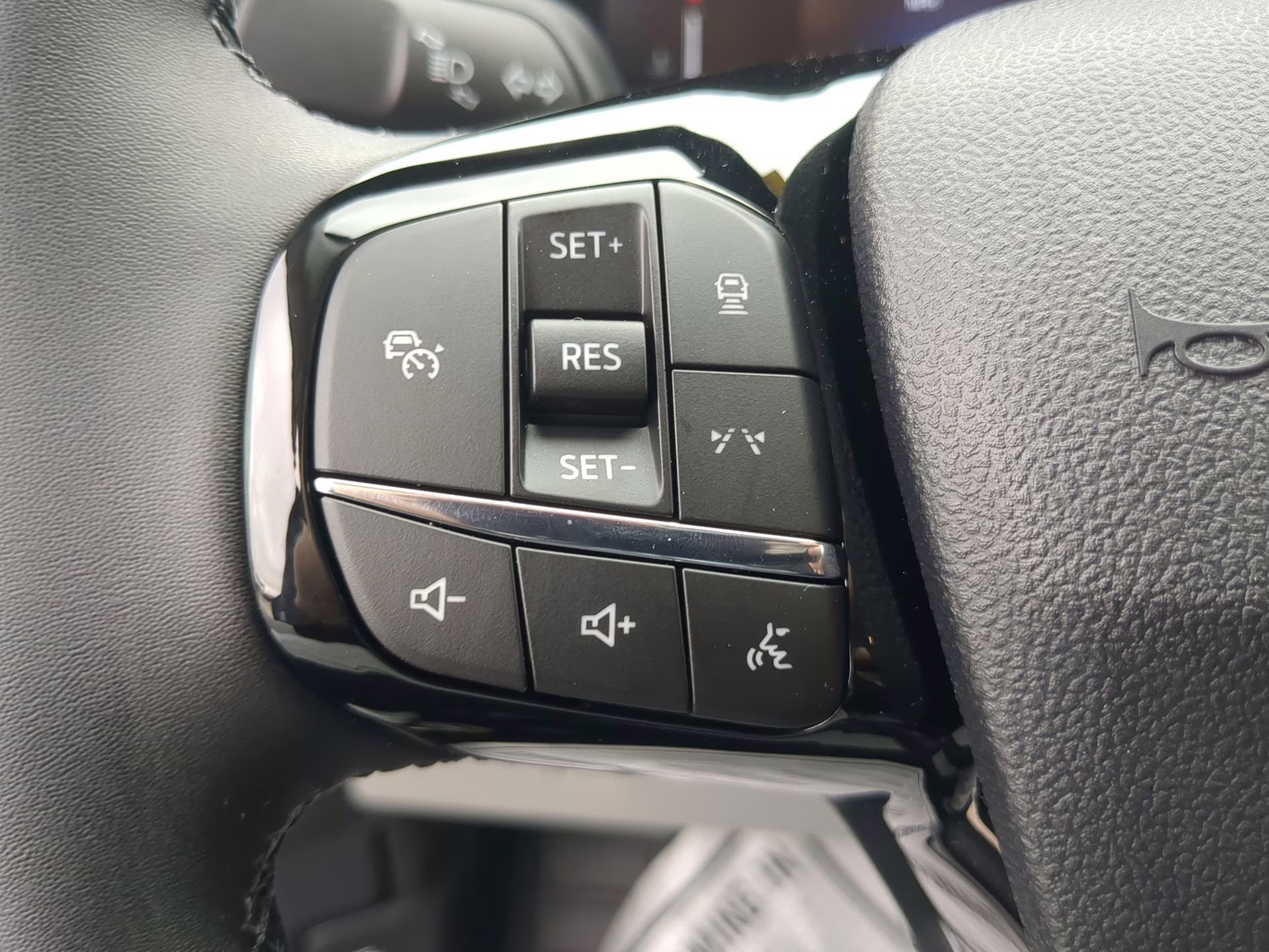 2026 Vapor Blue Metallic Ford Escape Active FWD SUV