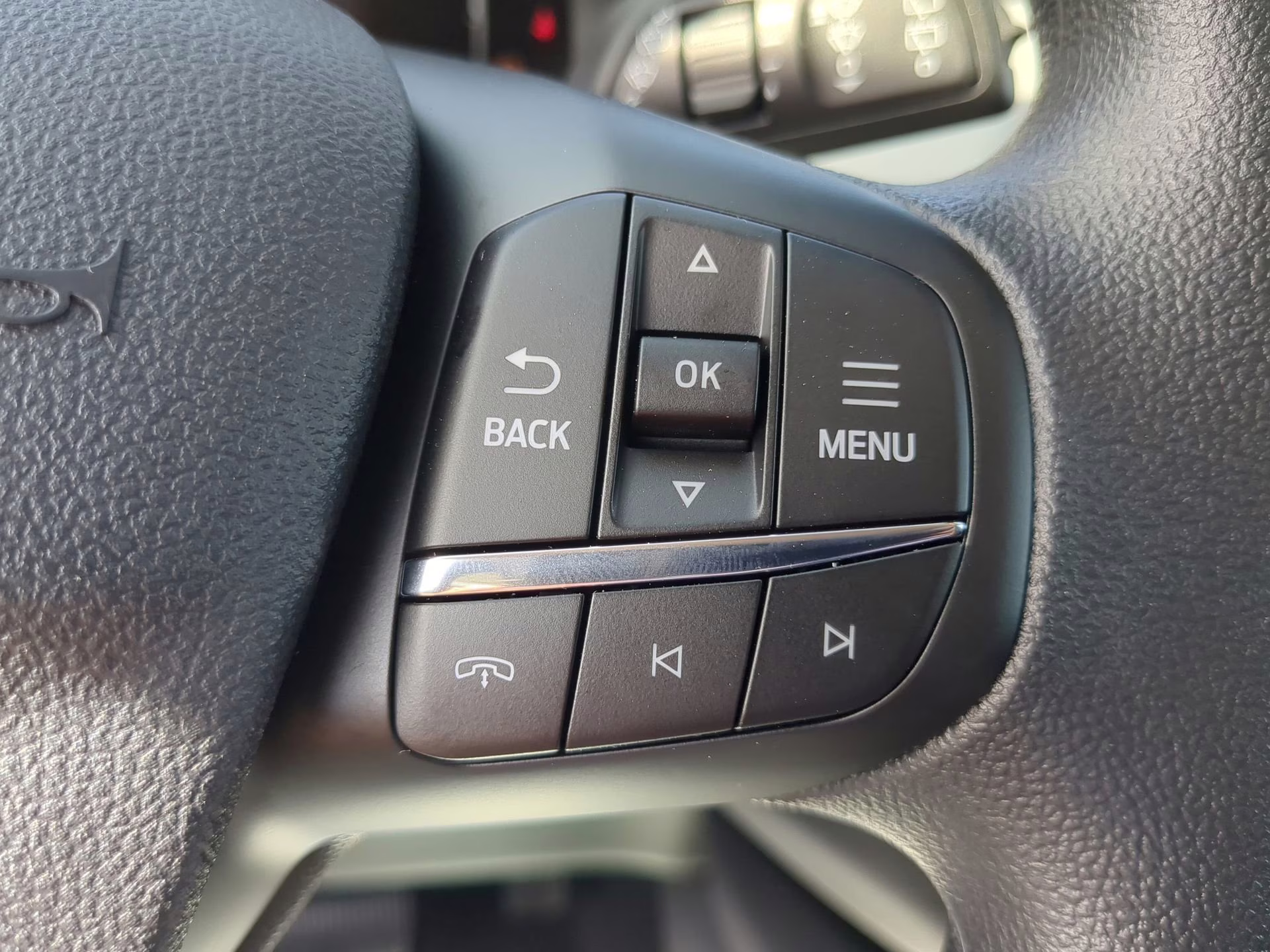 2026 Carbonized Gray Metallic Ford Escape Active FWD SUV