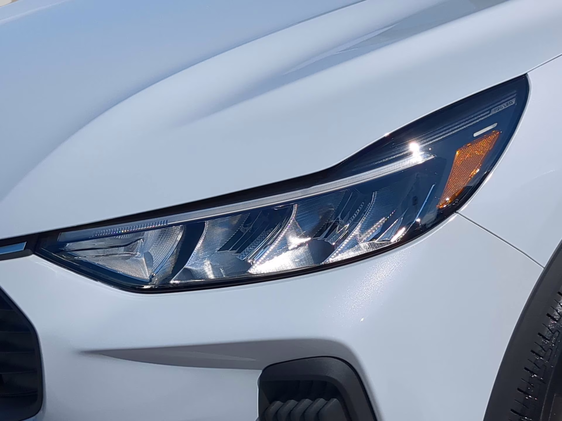 2026 Space Silver Metallic Ford Escape Active FWD SUV