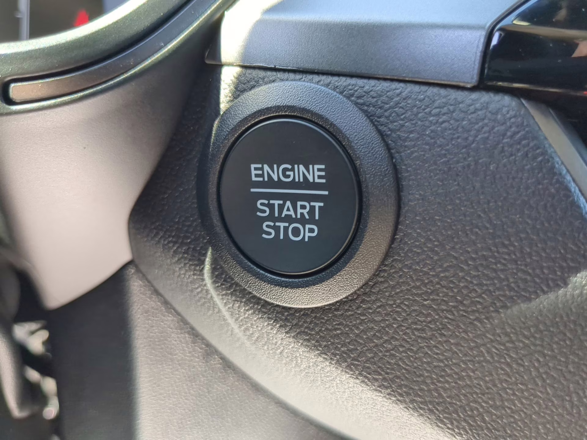 2026 Space Silver Metallic Ford Escape Active FWD SUV