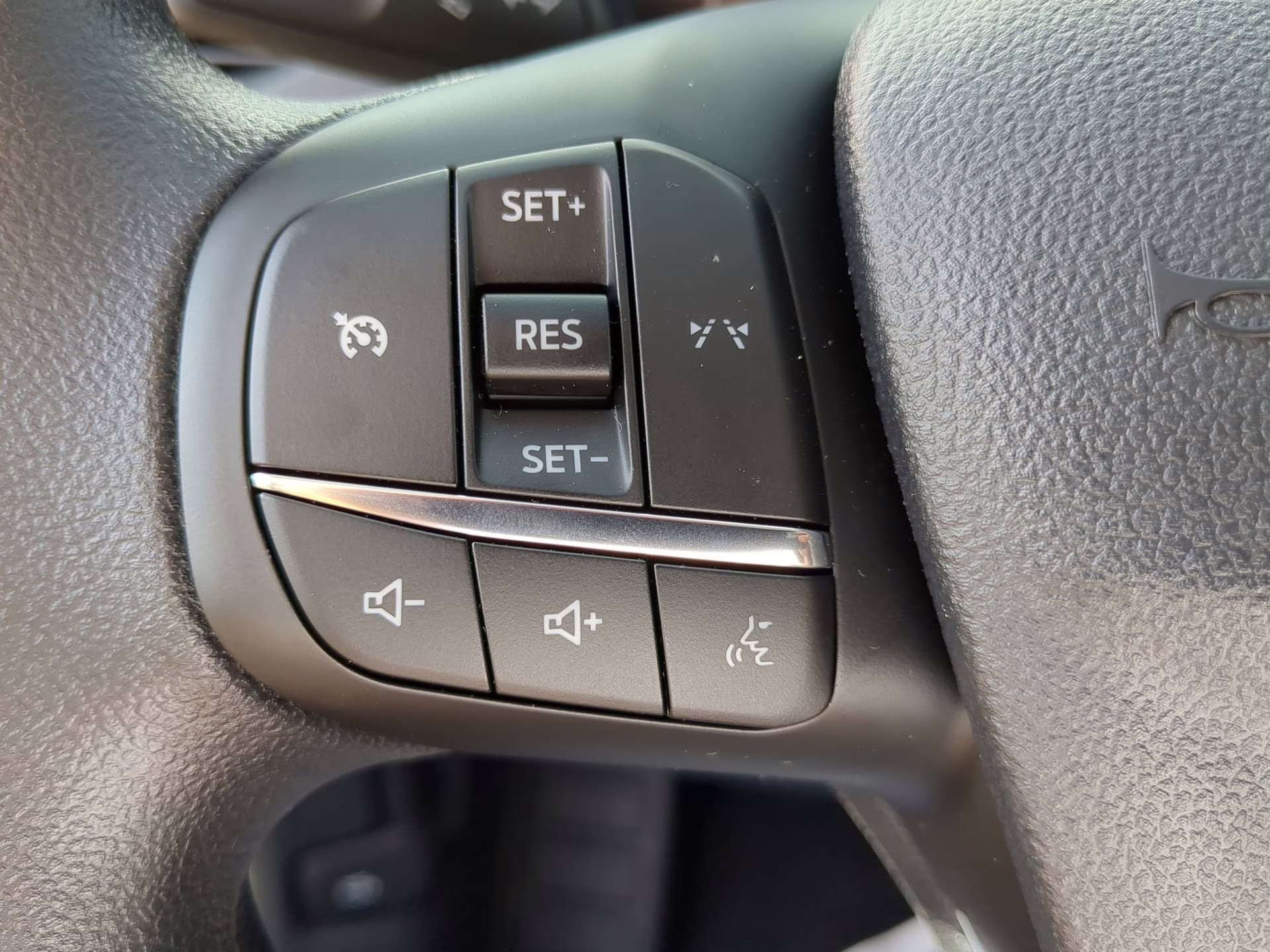 2026 Vapor Blue Metallic Ford Escape Active FWD SUV