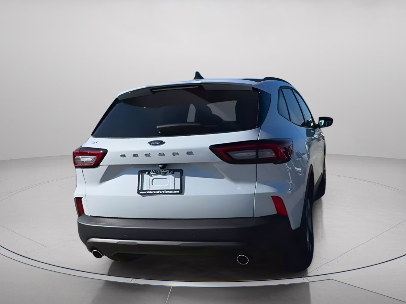 2026 Space Silver Metallic Ford Escape ST-Line FWD SUV