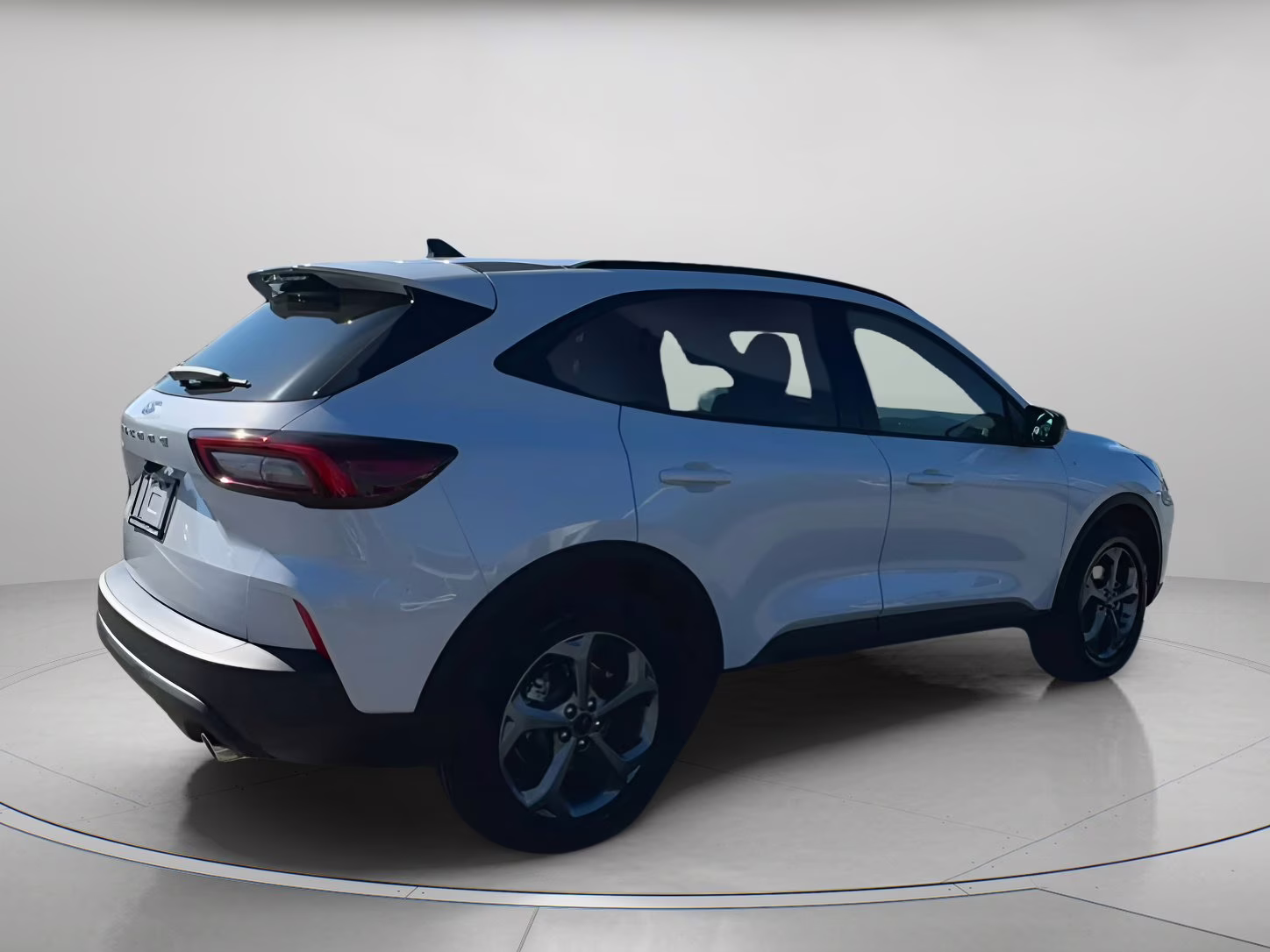 2026 Space Silver Metallic Ford Escape ST-Line FWD SUV