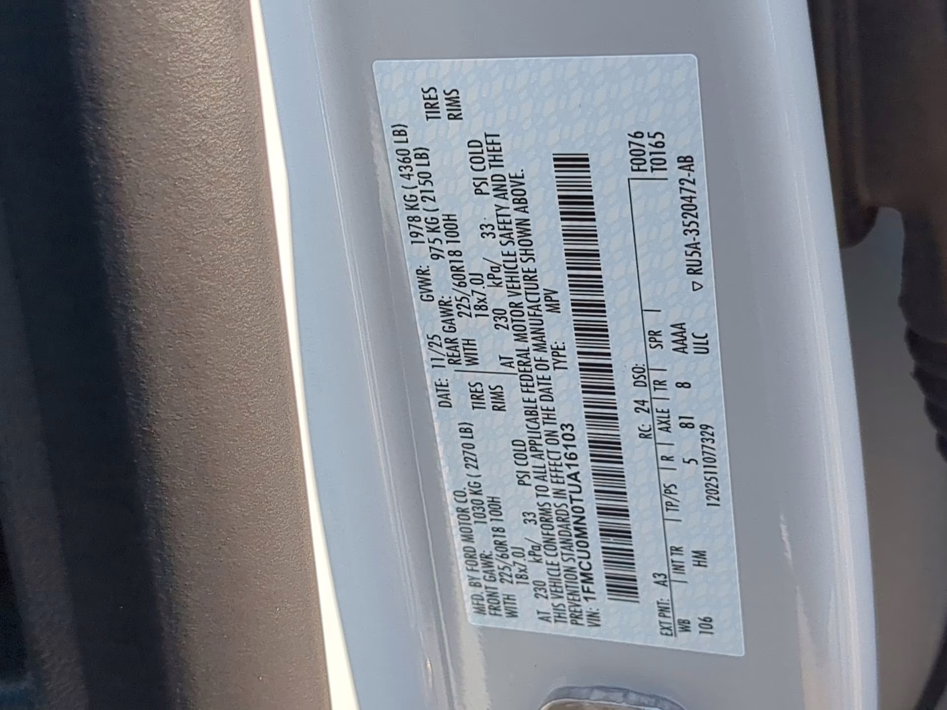 2026 Space Silver Metallic Ford Escape ST-Line FWD SUV