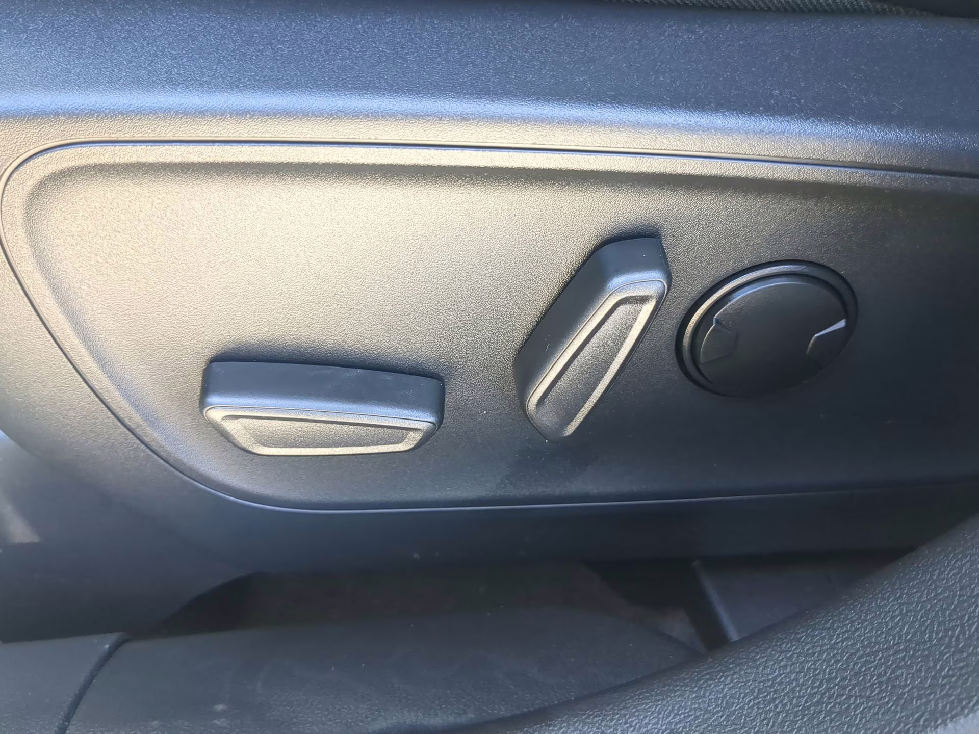 2026 Carbonized Gray Metallic Ford Escape ST-Line FWD SUV