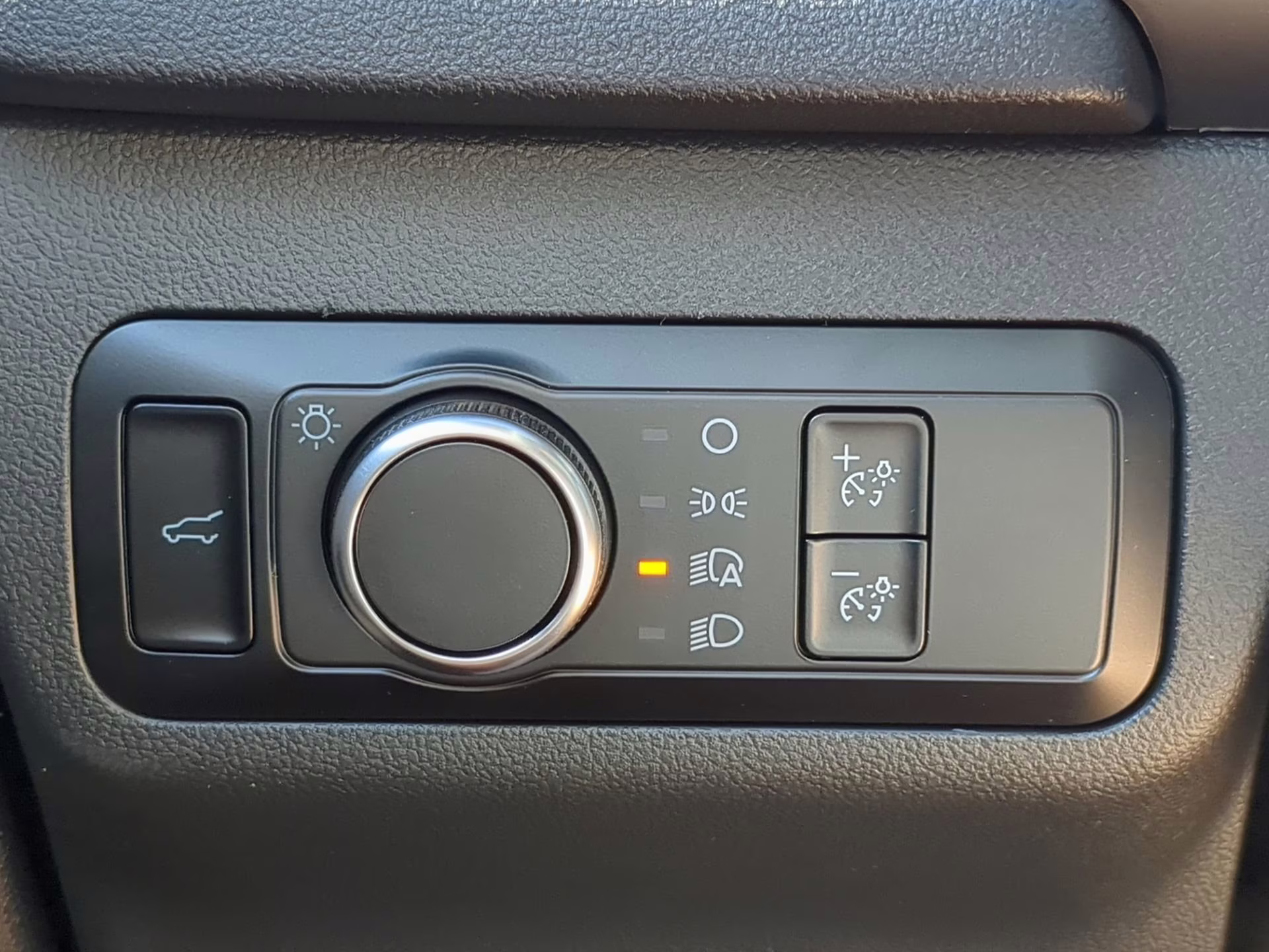 2026 Rapid Red Metallic Tinted Clearcoat Ford Escape ST-Line FWD SUV