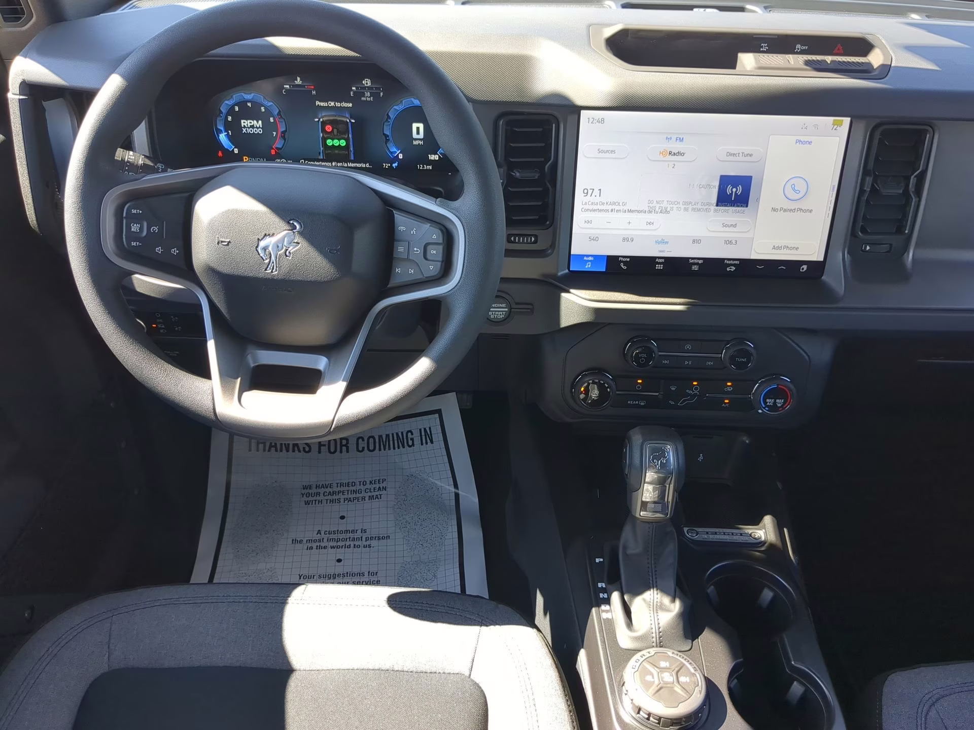 2025 Oxford White Ford Bronco 4X4 Convertible