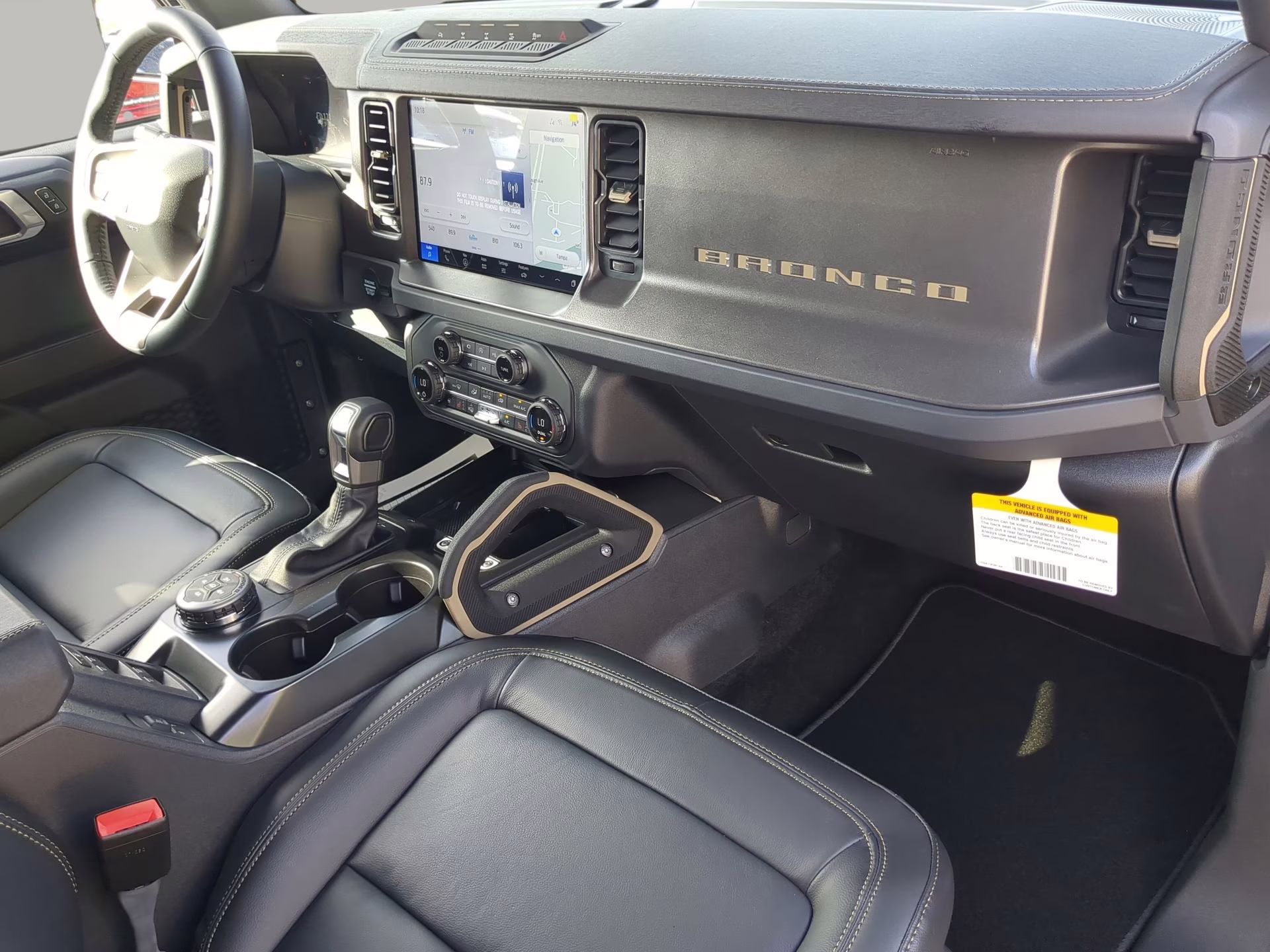 2025 Shadow Black Ford Bronco Badlands 4X4 Convertible