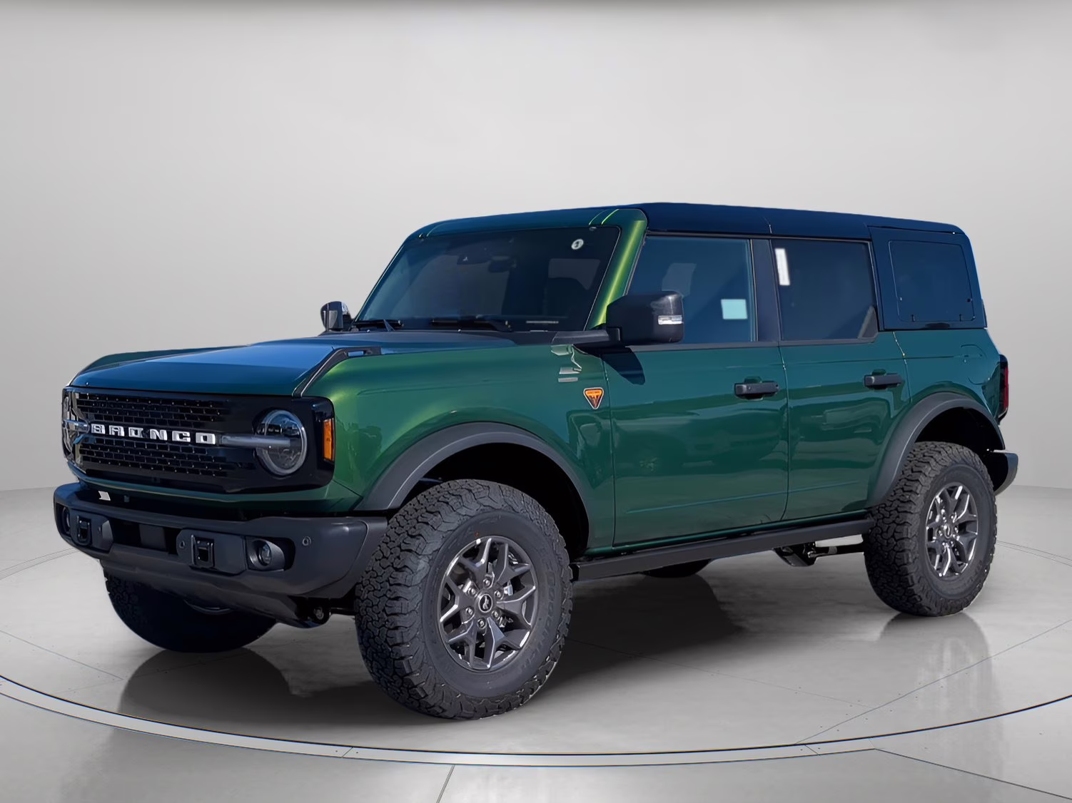 2025 Eruption Green Metallic Ford Bronco Badlands 4X4 Convertible