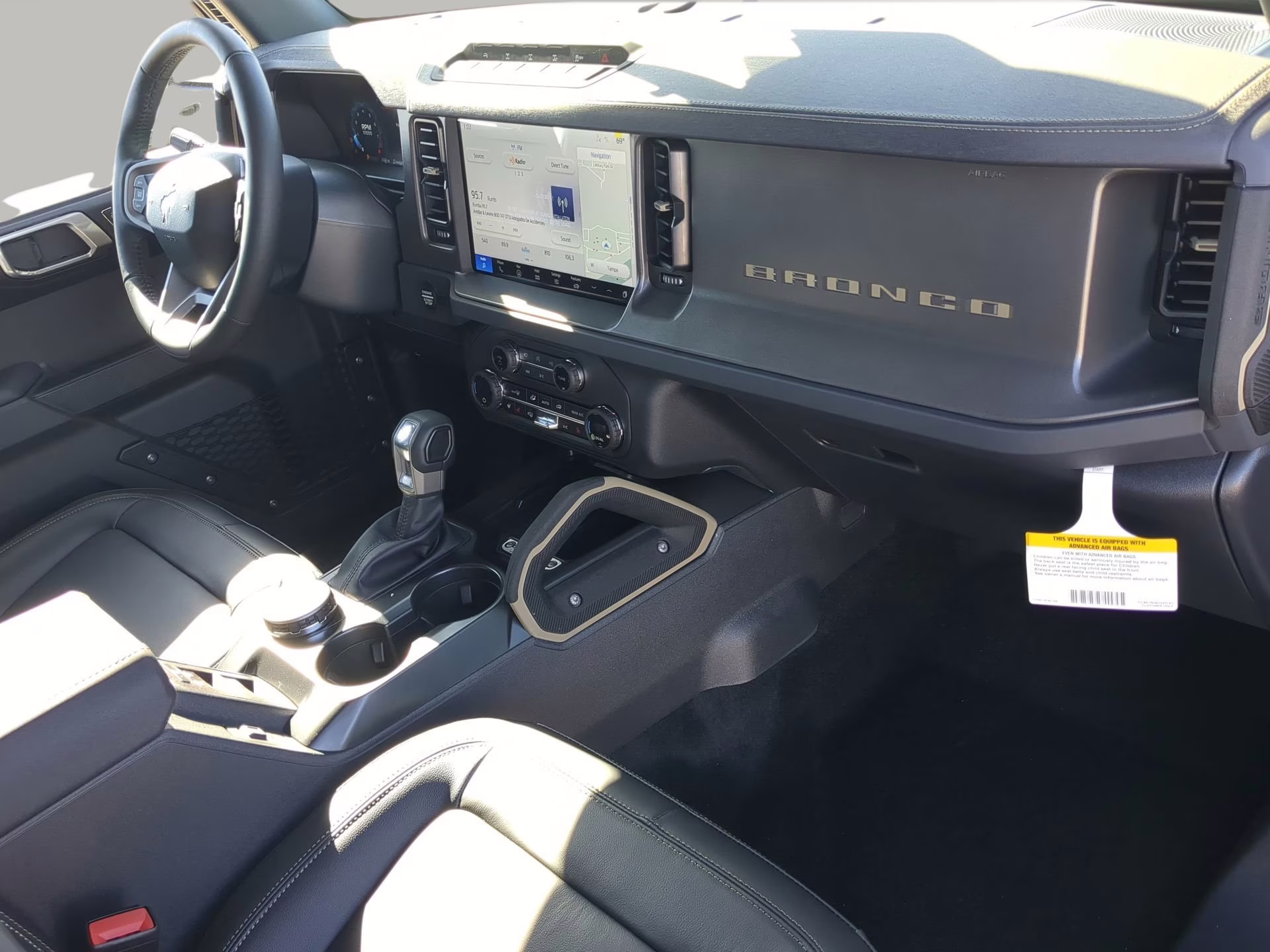 2025 Eruption Green Metallic Ford Bronco Badlands 4X4 Convertible