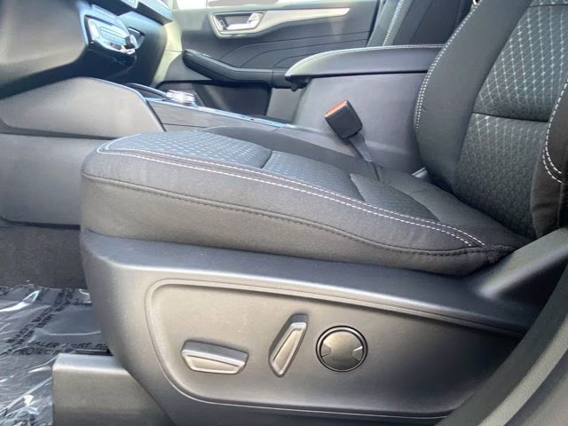 2026 Vapor Blue Metallic Ford Escape Active FWD SUV