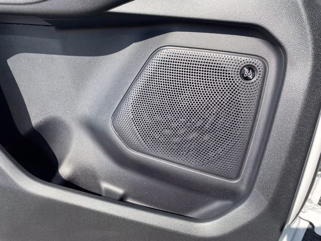 2026 Oxford White Ford Escape Active FWD SUV