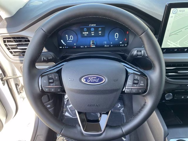 2026 Oxford White Ford Escape Active FWD SUV